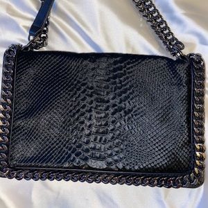 Brand new Never worn no tags but it is brand new